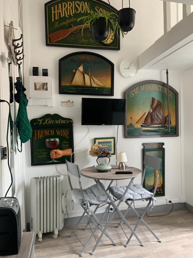 شقة Studette Tiny House De L Eglise 12 M2 أولت المظهر الخارجي الصورة